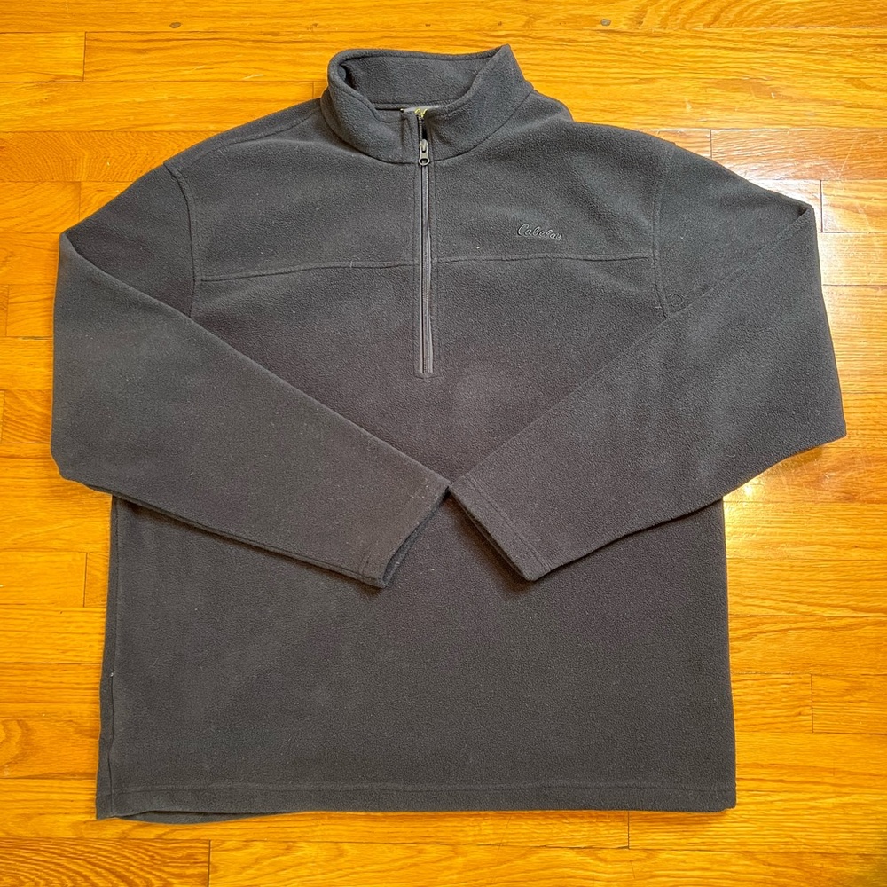 Cabela's Men's black Zip-Up Sweater